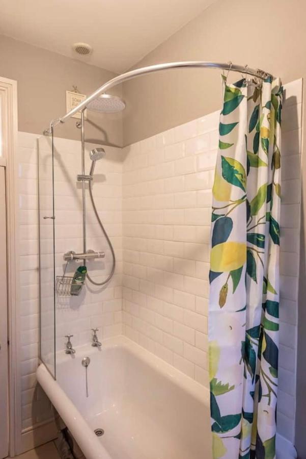 לינקולן Choristers Mews: Luxury Cottage A Stones Throw From The Cathedral! מראה חיצוני תמונה