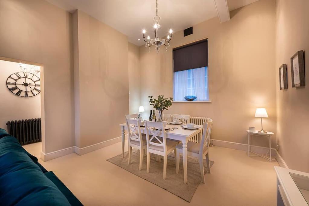 לינקולן Choristers Mews: Luxury Cottage A Stones Throw From The Cathedral! מראה חיצוני תמונה